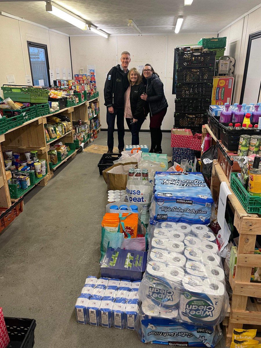 OffBroadwaytvl's tweet photo. Today we donated £500 worth of food and toiletries to Knebworth Foodbank. Darren is inspirational, amazing to set this up locally. We are very proud to be able to help make a tiny difference. #offbroadwaytravel #knebworth #welwyn #makeadifference #BeKind https://t.co/5LsipxNnJ6