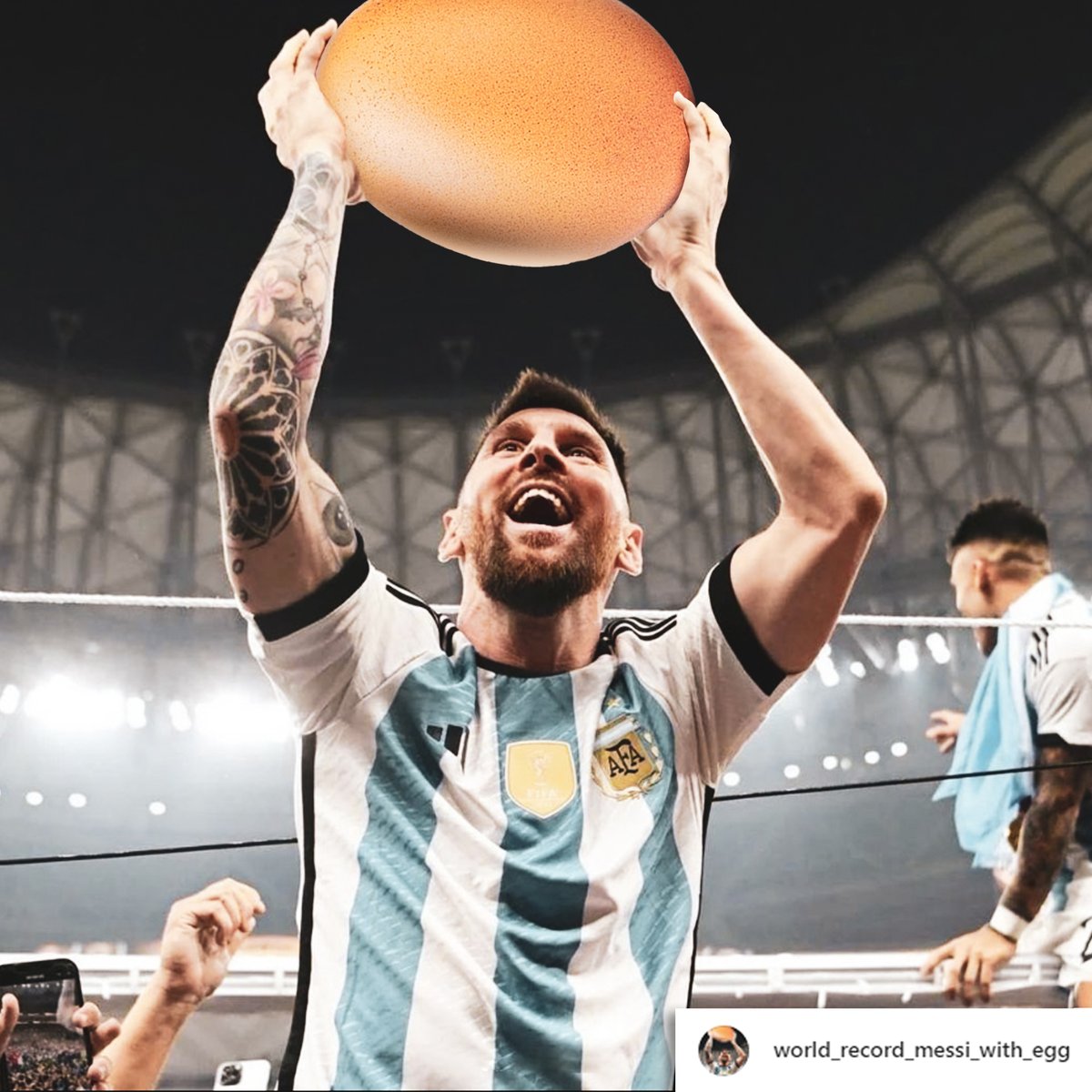 Brrtek's tweet photo. #messi #egg #Argentine https://t.co/7Zd36PJ8J0