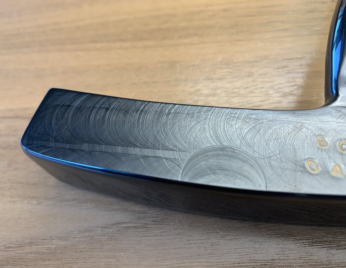 vogeygolf's tweet photo. My latest @ScottyCameron gem-a 1991 early “Scott” Cameron hand made classic. Face milling we just don’t see today-and really I only see this on very early examples of Scotty’s art! Love the old Lamkin leather grip done before Scotty has his own, custom grips. https://t.co/GQCfKpWInL
