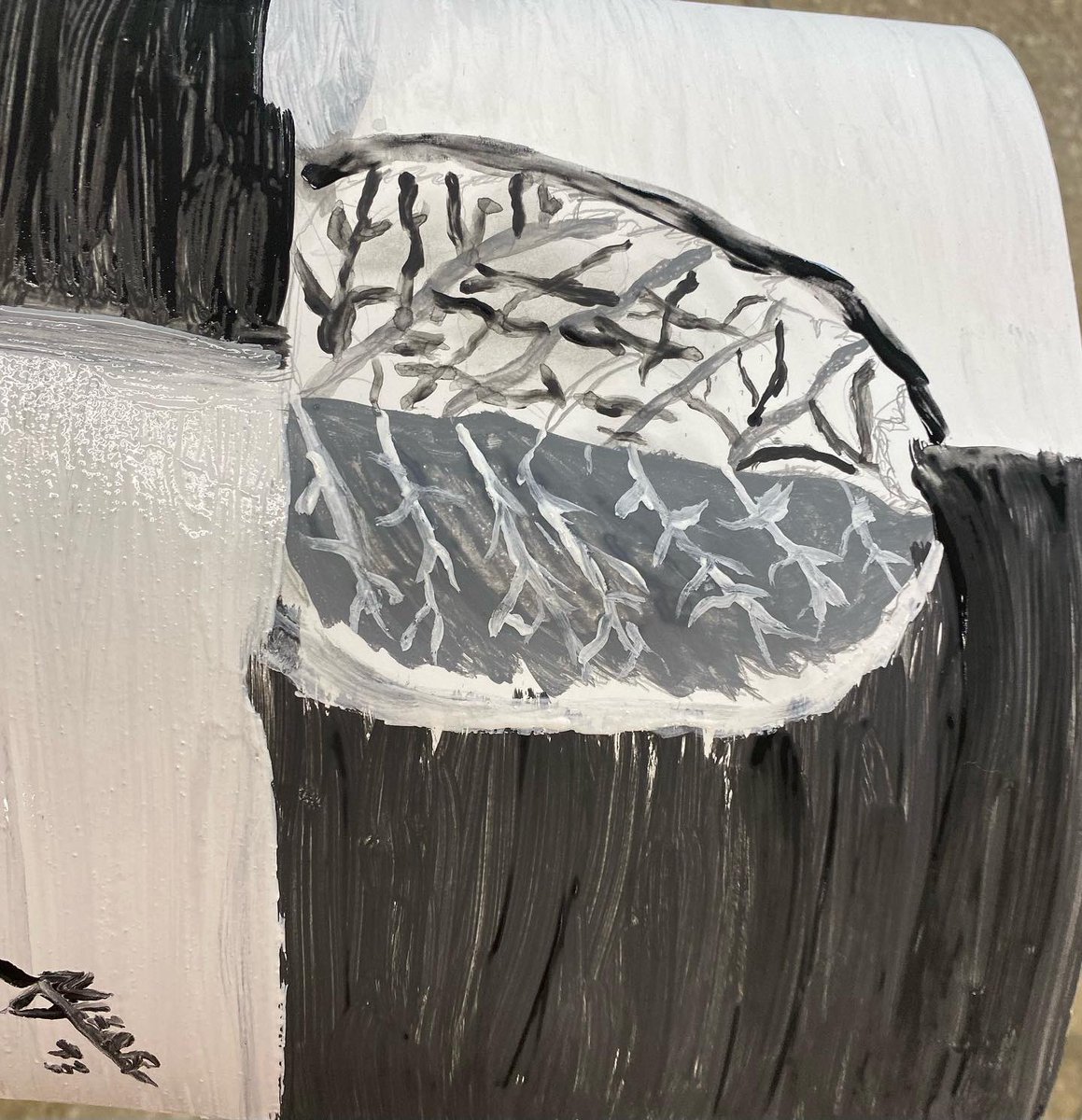 art_educ's tweet photo. Els joves de segon de l’ESO estan fent observació activa de la natura… ja que per a la SOStenibilitat s’ha d’entrenar la mirada. Educar des del respecte per mirar amb ulls oberts;desperta la capacitat per entendre el món des de les coses més simples #educacióArtistica #sosnatura https://t.co/FLX8irRw4d
