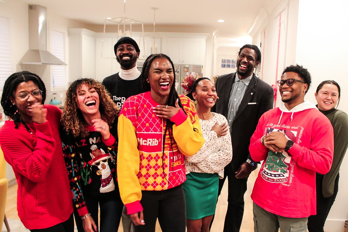 pillarsdev's tweet photo. May your days be merry and bright!
#joinpillars #pillarsdevelopment https://t.co/JJLg3b7vi7