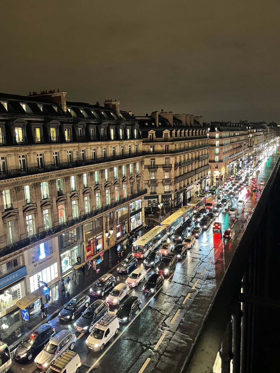 Bonsoir Paris !!!