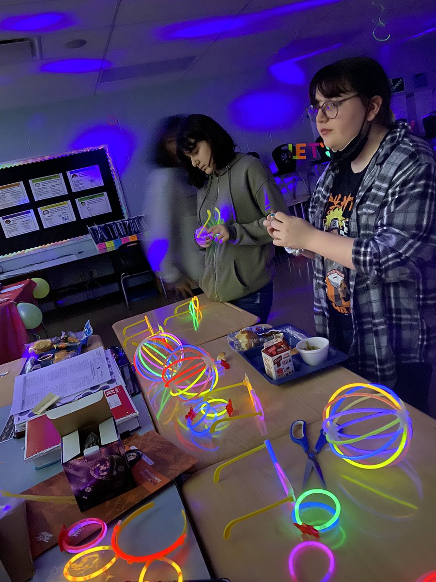 MrsV_WCS's tweet photo. Our NJHS first event was a success!! As we discussed and learned about inclusion, advocacy and acceptance in leadership, they hosted a glow party for our 3-5 and 6-8 cross cat classrooms! They did an amazing job! #youmatter #njhs https://t.co/NO4yRDhb0S