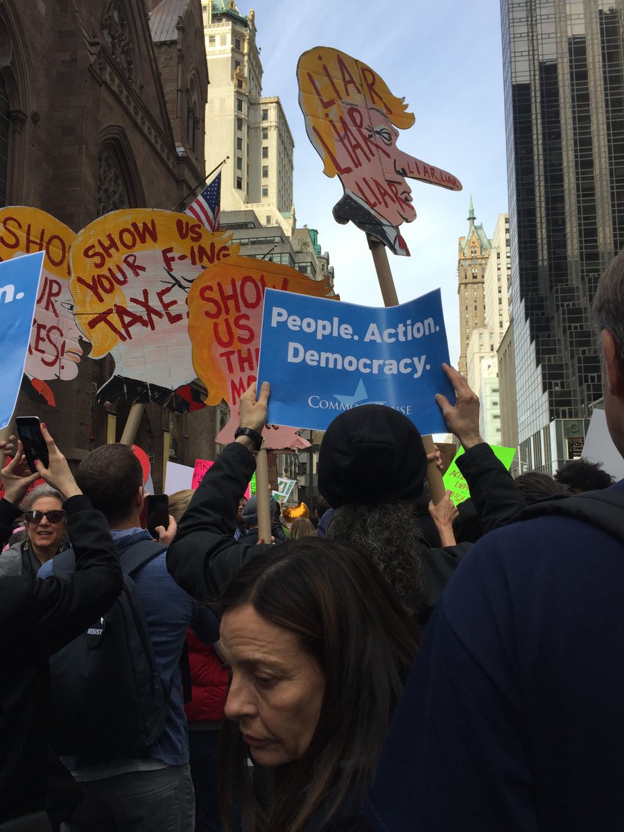 Slerner212's tweet photo. In 2017, I helped organize the Tax March in NYC - 30,000 NYers in the streets demanding the release of Trump's tax returns.Well, almosy 6 years later, no question the House Ways & Means Committee should release the tax returns right now. #TrumpTaxReturns #TaxMarch https://t.co/zZxt1ldZwO