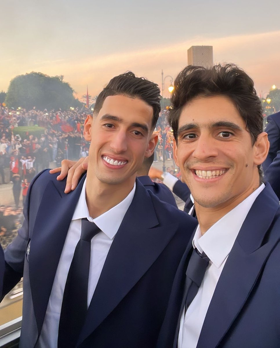 dmsportma's tweet photo. Aguerd x Bounou 🇲🇦 https://t.co/wiPmG2BzdN