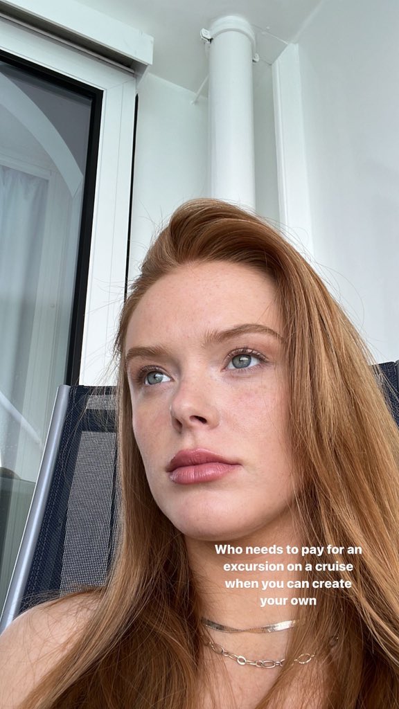 DabbeyGallery's tweet photo. 🔔 Abbey via Instagram stories https://t.co/JVHu2Er8JE