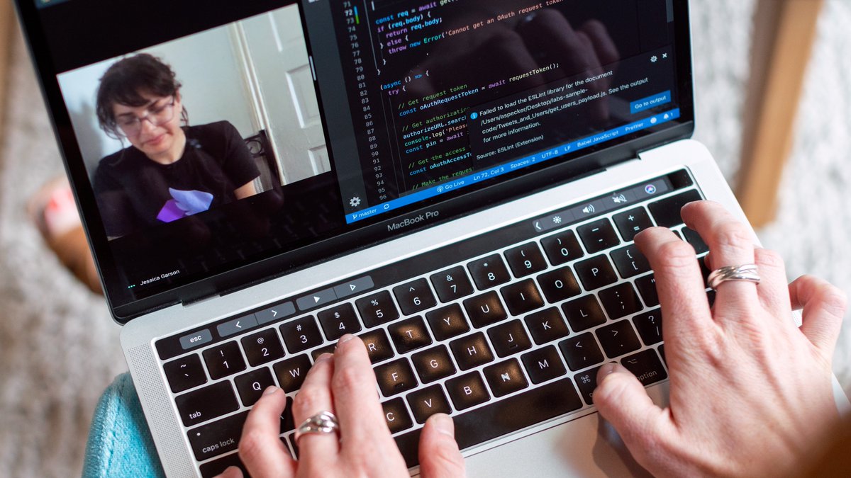 SintegraConsul2's tweet image. Vivre une expérience professionnelle à l'étranger est toujours un atout pour les ingénieurs IT. 😉👨🏻‍💻
@saber_mahbouli 
#sintegra #recrutementit