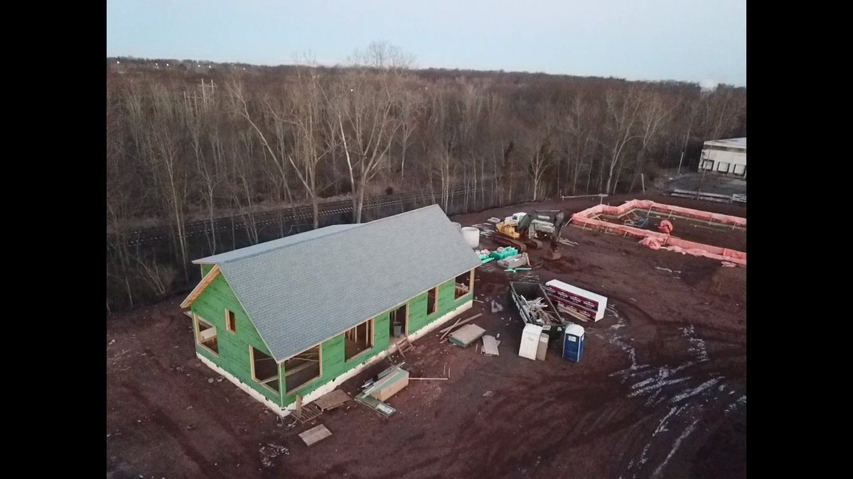 DakotaPartners_'s tweet photo. Thank you to International Framers for sharing these great aerials of Cedar Pointe in Newington, CT! #DakotaDevelopments #CreatingHousingThatMatters #affordablehousing #LIHTC #PassiveHouse #CT https://t.co/L4x7LrcMMZ
