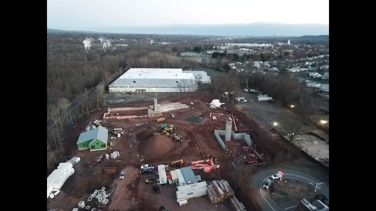 DakotaPartners_'s tweet photo. Thank you to International Framers for sharing these great aerials of Cedar Pointe in Newington, CT! #DakotaDevelopments #CreatingHousingThatMatters #affordablehousing #LIHTC #PassiveHouse #CT https://t.co/L4x7LrcMMZ