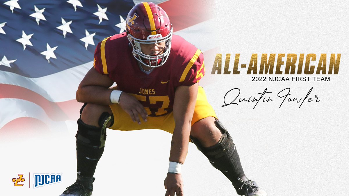 JC_Bobcats's tweet photo. OL Quintin Fowler <@it_be_Q> helped pave the way for the MACCC's leading rusher in back-to-back seasons. He's just the 𝙛𝙤𝙪𝙧𝙩𝙝 Bobcat lineman in the last three decades to be named a First Team All-American. https://t.co/kWhXYp7P5w
