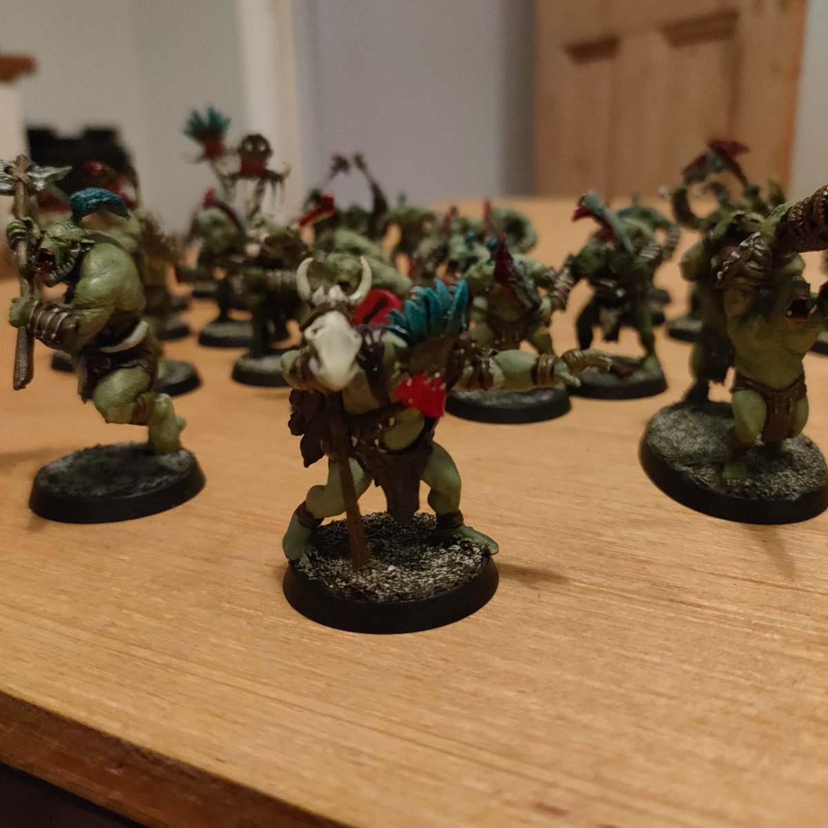 PositiveVictim's tweet image. Sorting myself out today, got some loot to shift, unfinished projects or miscellaneous shiz doing nowt but collecting dust

DM prices, most likely 50% retail+ postage if legit GW

I'll pop in this thread as I go, RTs and we'll wishes welcome 🙏

Start with these Bonesplitterz...