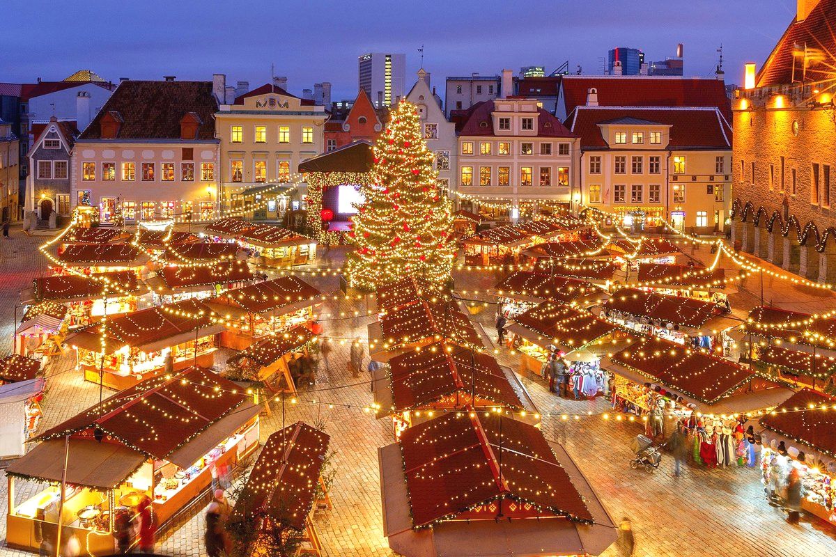 Travelimperiya's tweet photo. Уже совсем близко новогодние праздники 🎄 Кто-то из вас решит отправиться в поездку на каникулах ☀️ Чтобы в полной мере насладиться праздничным настроением😎 читайте наши рекомендации
#новыйгод #рождество #праздники #Travelimperia #ТревелИмперия… https://t.co/QLzZiKOl0S https://t.co/GtKKqoTxVj