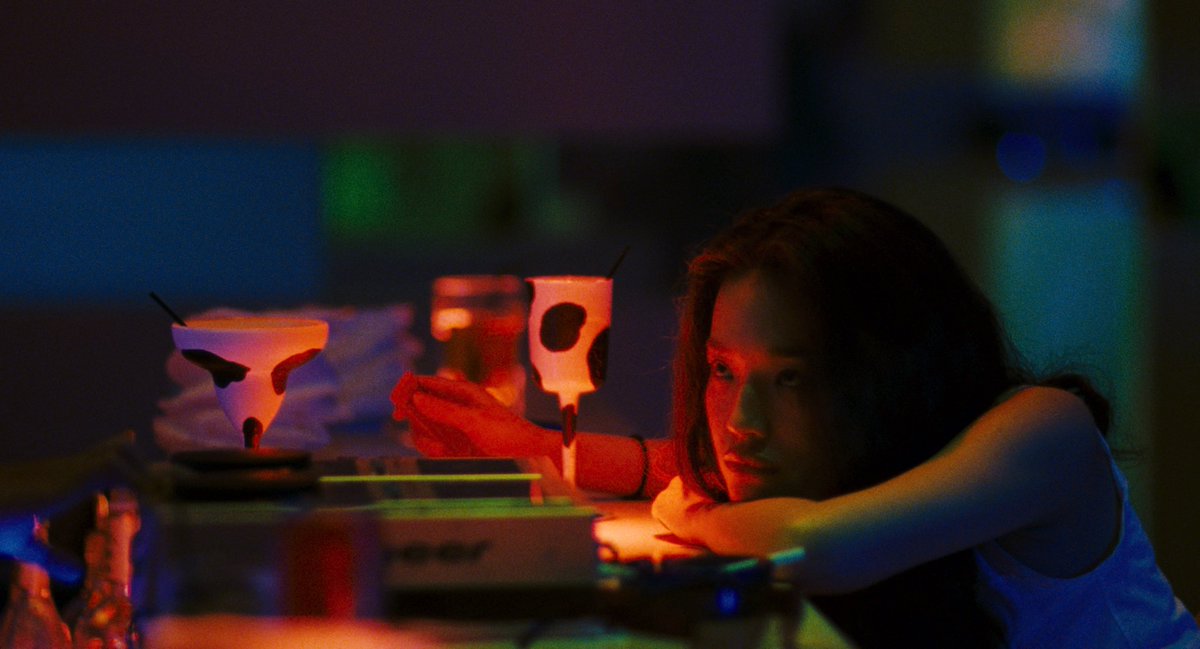 Metrograph's tweet photo. Metrograph Pictures presents Hou Hsiao Hsien's newly restored MILLENNIUM MAMBO, opening December 23rd in theaters and on Metrograph At Home. Tickets on sale now: https://t.co/KGgijmUSA8 https://t.co/rCderAGxez