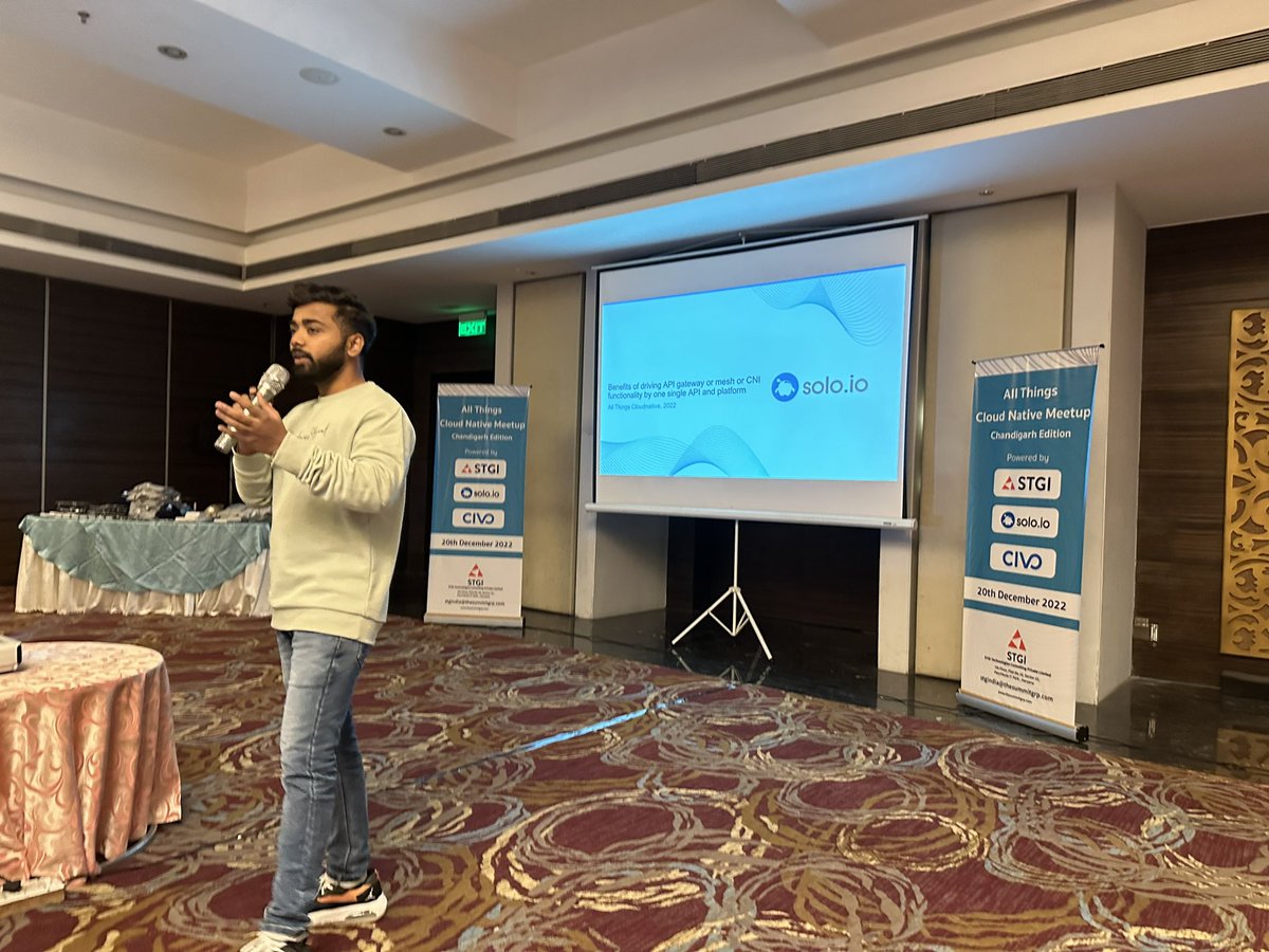 K_Mohan_'s tweet photo. Thank you to https://t.co/SzNU4z9JU9, @CivoCloud, and #STGI for sponsoring this.The event was fantastic, and we learned a lot from the various attendees.we had the opportunity to listen to some amazing presentations, and overall it was extraordinary ♥️ such an amazing experience. https://t.co/tC2tT7i0PG