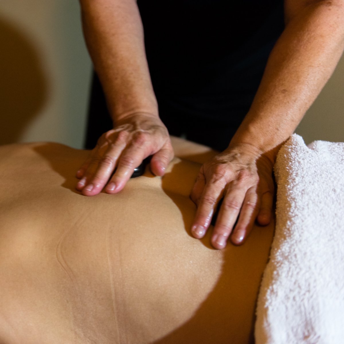 ETMSarasota's tweet photo. Our customized wellness programs are designed with your precise needs in mind. No two treatments are the same! https://t.co/THn6cTIvNk