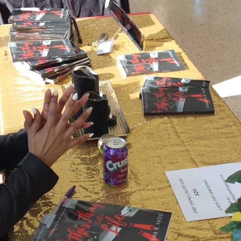 DunbarHSDC's tweet image. Dunbar HS would like to thank everyone who came and showed out at yesterday&apos;s Pop-up Shop! So much exposure to the talent of THE Dunbar students and staff. 🔴⚫️
#EverydayAtDUNBAR #WeWorkForKids