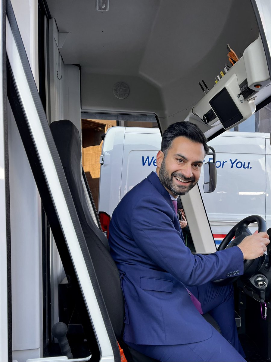 Folks, can confirm: it’s electric!  

Great to join you today, Team <a href="/USPS/">U.S. Postal Service</a>.