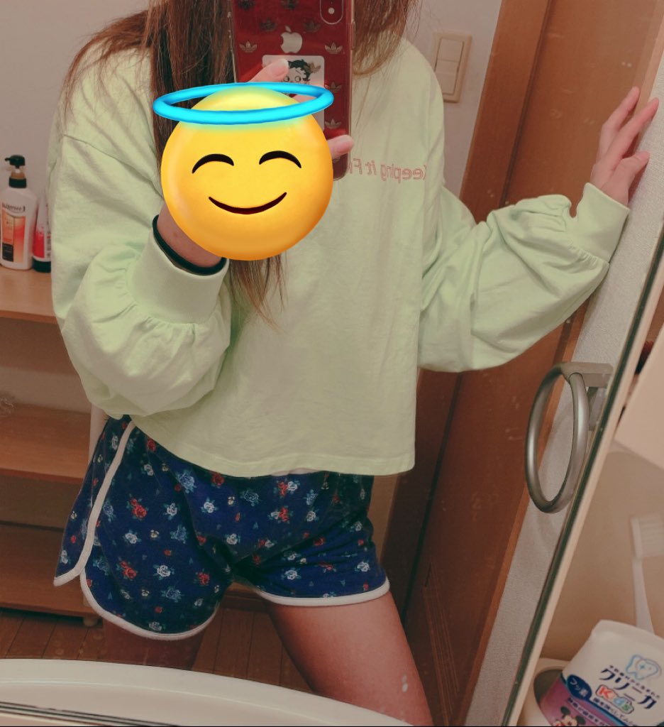 𝒰𝓂𝒾🐬 tweet media