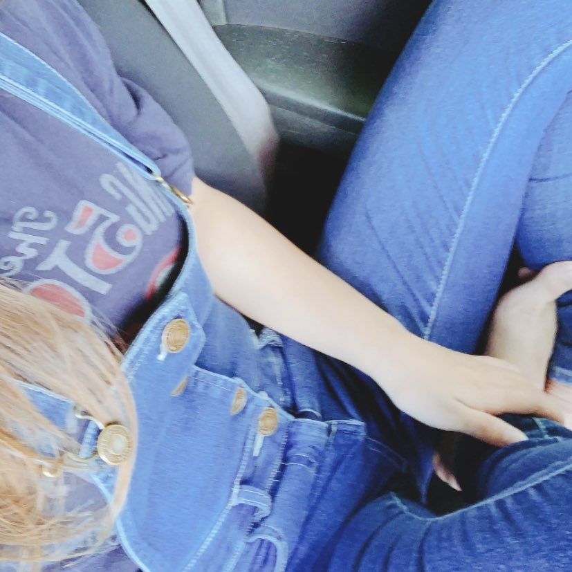 𝒰𝓂𝒾🐬 tweet media