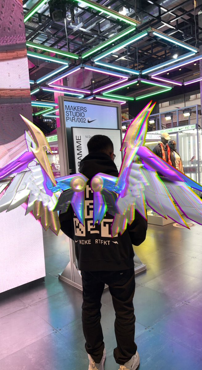 Took my Nike x <a href="/RTFKT/">RTFKT</a> hoodie to Nike Town London and Nike House of Innovation Paris.

Walked around for 1 hour. Multiple people (including employees) asked about it and RTFKT.

Loved the experience!

<a href="/benitopagotto/">Benit0 🪬</a> <a href="/clegfx/">ClegFX</a> <a href="/CardilloSamuel/">Samuel Cardillo</a> <a href="/Zaptio/">Zaptio RTFKT</a> <a href="/ycxcRTFKT/">𝚒𝚕𝚢𝚊𝚜𝚜.𝚎𝚝𝚑 | 𝙿𝚊𝚛𝚒𝚜</a> #rtfkt #nike