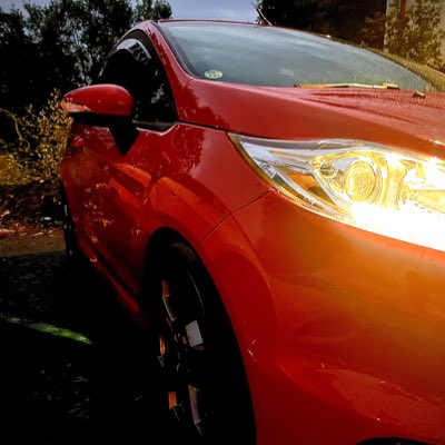 KinGStuLK's tweet photo. #NewProfilePic https://t.co/H4GssLL7zT
