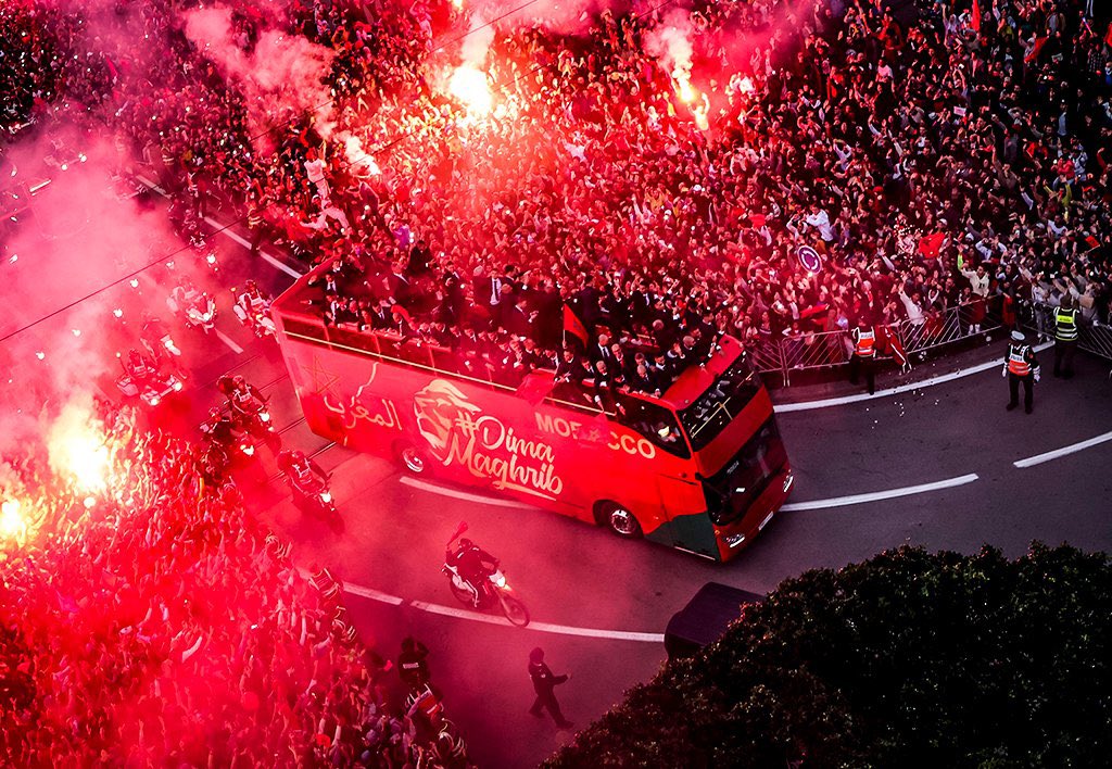 LuisOmarTapia's tweet photo. Reciben a la Selección de Marruecos 🇲🇦 para celebrar el histórico cuarto lugar en la Copa del Mundo #Qatar2022 https://t.co/ApRoHGTyji