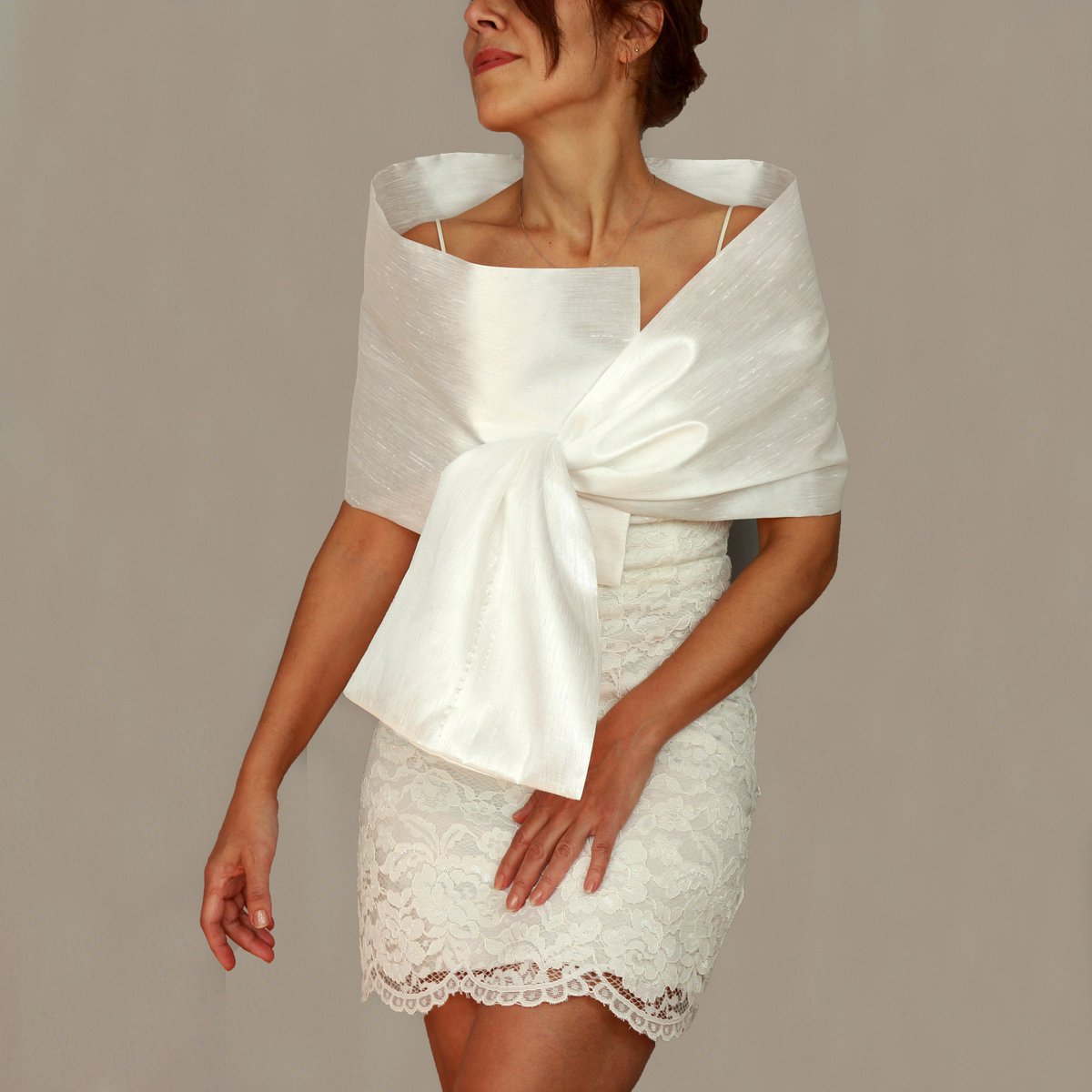 mammamiaeme's tweet photo. Excited to share the latest addition to my #etsy shop: White taffeta wedding shawl #shoulderwrap #Bridal Stole #Motherofthebride https://t.co/grfgcEbJHC #weddingshawl #shrugbolero #eveningstole #bridals https://t.co/bcm5EK4USH