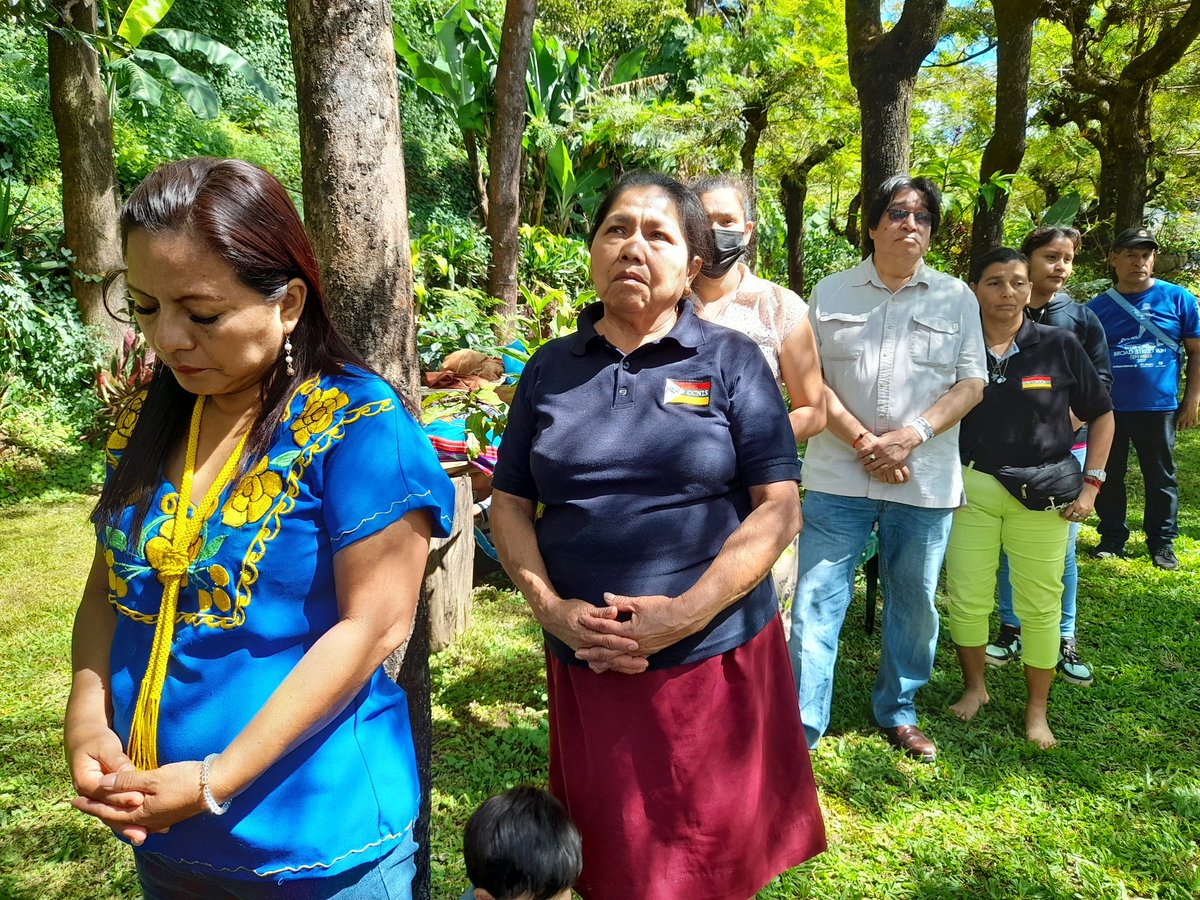 ccnis's tweet photo. En las alturas del abuelo #Tepec, @ccnis y representación de sus organizaciones, inicia sus actividades en este Solsticio, Fortaleciendo el tejido organizativo comunitario y reafirmar el compromiso en la protección de la #MadreTierra https://t.co/6uEGJCnUAp