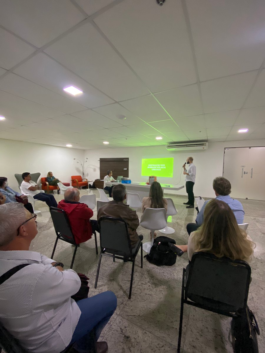 IRioMetropole's tweet photo. Ocorreu hoje (20/12), o WorkShop do Bloco 6. Agradecemos à todos os que estiveram presentes em nosso evento.
.
Para mais informações acesse o site https://t.co/ioYihZyqg8
.
.
.
#IRM #INSTITUTORIOMETROPOLE #ENGECONSULT #RESIDUOSSOLIDOS
#RIODEJANEIRO #RJ #WORKSHOP #PMETGIRS https://t.co/Vr7RBjBoUh