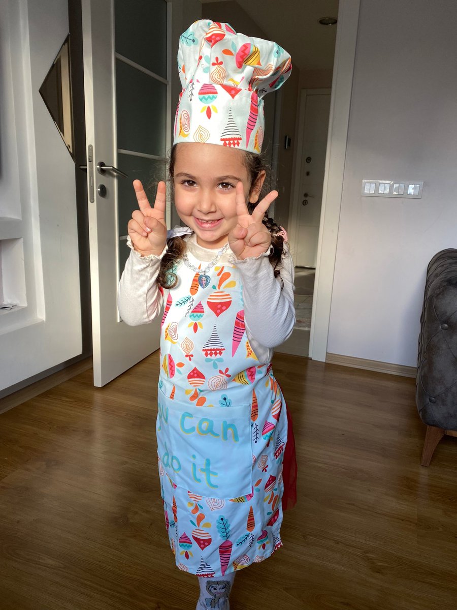 bektas_ilgun's tweet photo. “Bir kızı olmalı insanın
Canını emanet ettiğin, elin, ayağın, gözün, kulağın, her şeyin.
Bir kızı olmalı insanın.
Bir hata yaptığnda, gözlerinin içine baktığın, bakar bakmaz masumiyetiyle saniyeler içinde eridiğin, vefasına taptığın
Bir kızı olmalı insanın”
#iyikivar #ayzer❤️ https://t.co/RMxfxwGsaq