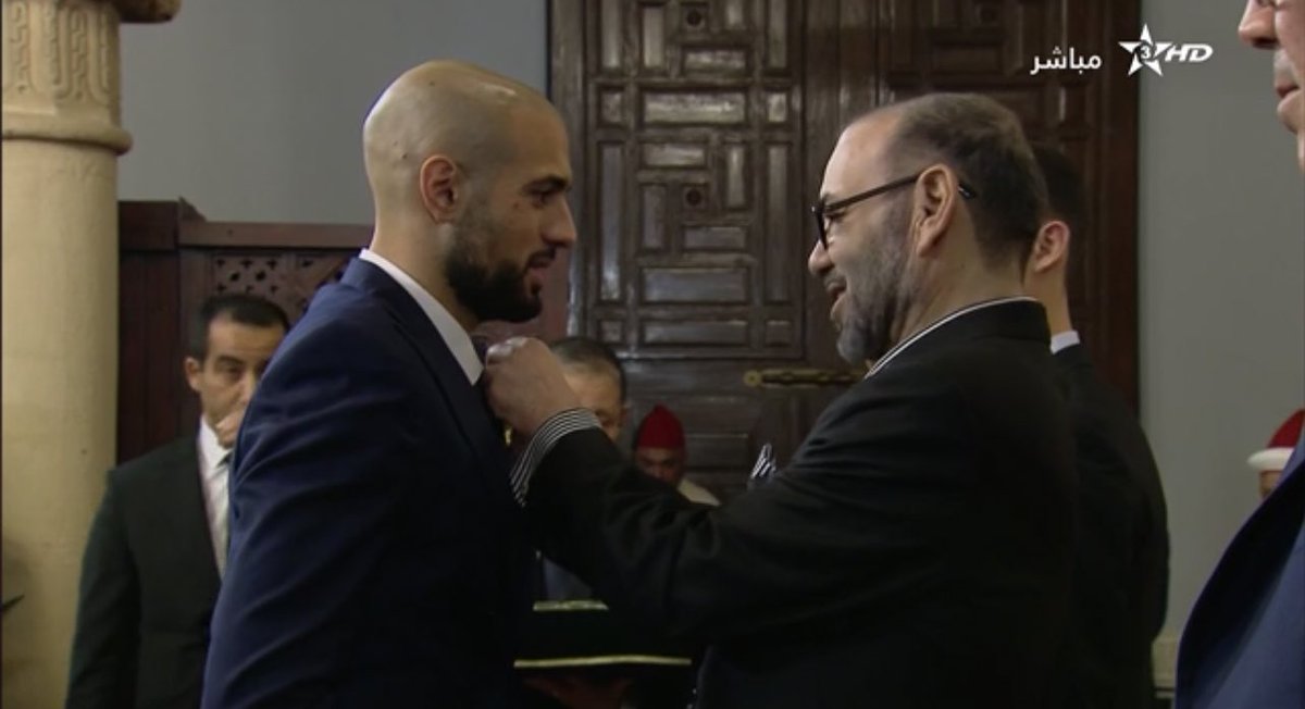 SCCR_212's tweet photo. Il mérite 2 médailles ! https://t.co/nZGR4Cnz8z