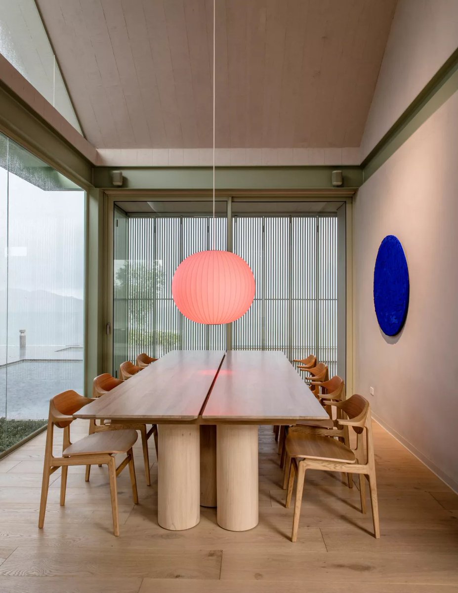 NATALIALABEL's tweet image. J Balvins house in Medellín, Colombia. Crème de la crème.