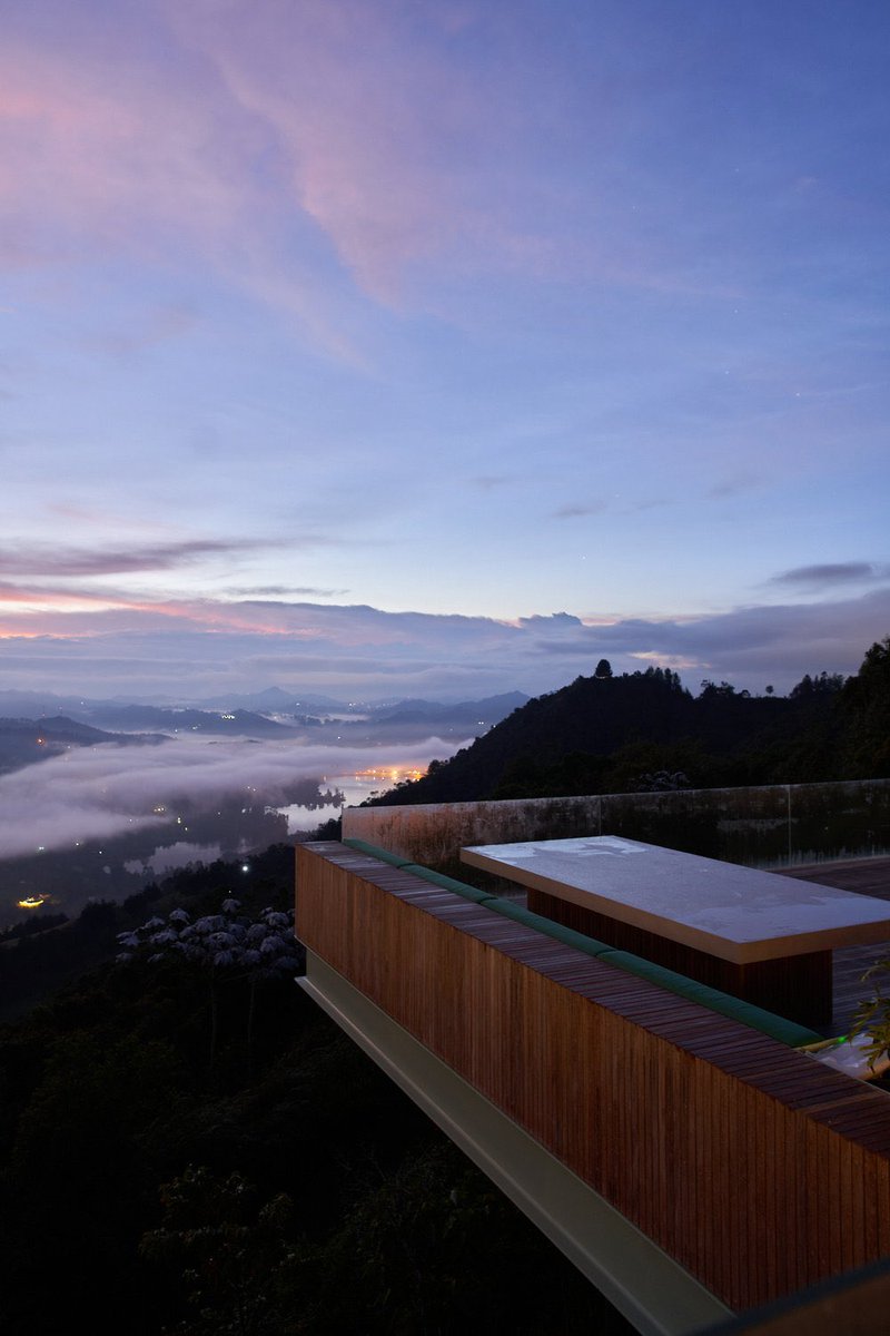 NATALIALABEL's tweet image. J Balvins house in Medellín, Colombia. Crème de la crème.