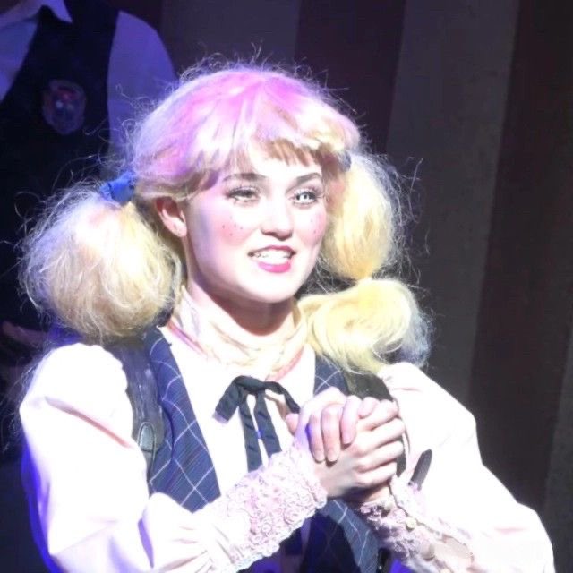 CycloneDelivery's tweet image. to : @oceanily 
from : 
   - “UR ONE OF MY NICEST OOMFS ILYSM!!/p you’re so cool pls take a break if u need it”