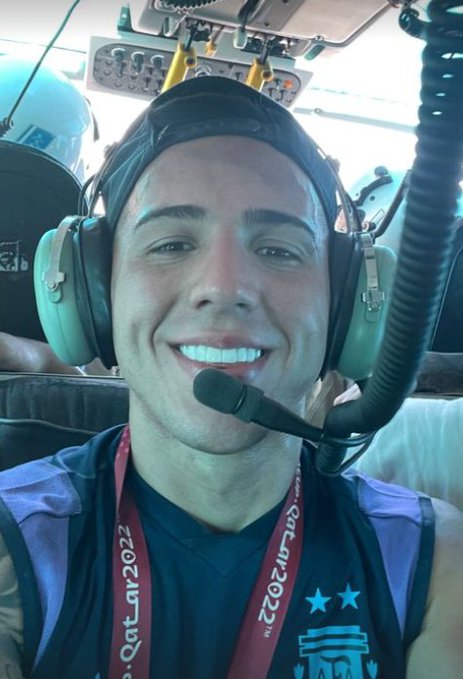 lagordaniembro's tweet photo. Te maneja el equipo, te maneja el helicóptero. https://t.co/0ynVonfXyl