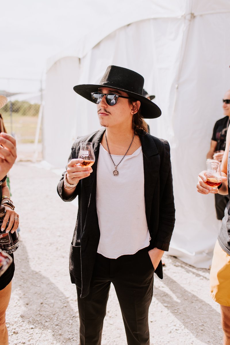 GretaVanFleet's tweet photo. Bourbon &amp; Beyond #tbt https://t.co/oM0Fc1iMv9