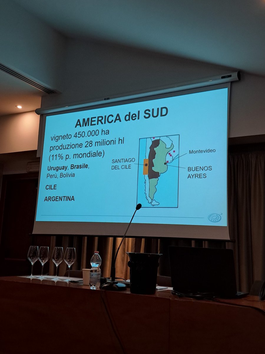 TattyCanPo's tweet photo. Bueno, hoy en mi último, último día del #SegundoNivel de #Sommelier vamos a ver que puntaje nos el Presidente de #AISLiguria al vino de nuestra tierra @VinosDelEcuador quiero ver a #Ecuador en esta estadística próximamente 😃 https://t.co/EYQZwDw9vc