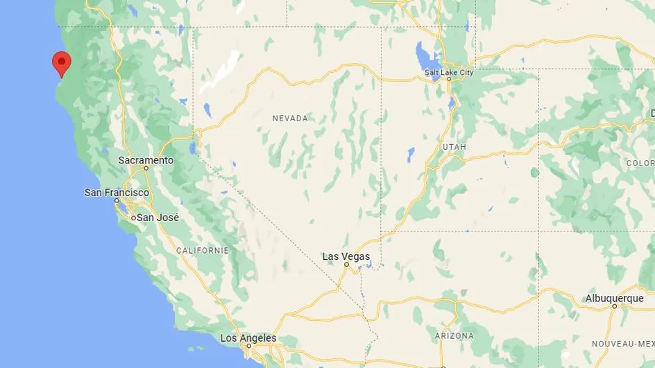 josephlunieOFF's tweet image. Etats-Unis : Un séisme de magnitude 6,4 s&apos;est produit ce mardi au large de la côte nord de la Californie. L&apos;USGS a déclaré que la probabilité qu&apos;il y ait des morts ou des blessés était faible, mais que des dégâts matériels étaient possibles. @josephlunieOFF @OuestFrance