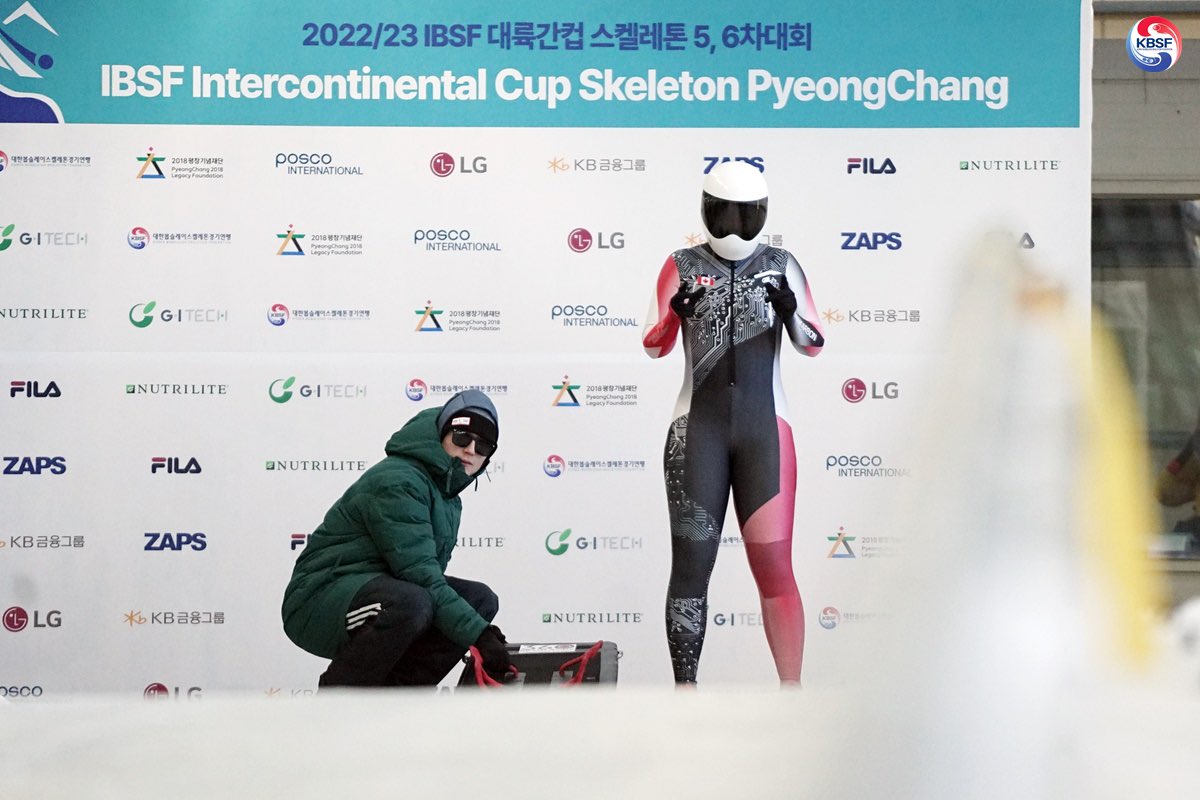 gracedafoe's tweet photo. Heck yeah. 2022 season is done. Currently sitting 33rd in the world 🤩 Thanks to Pyeongchang for being an incredible way to close the books on 2022. https://t.co/4KHoLElWfd