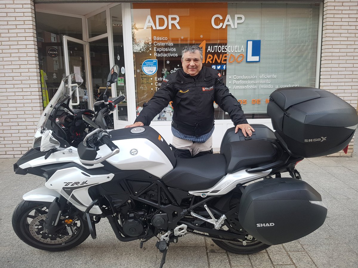 Aupa Manuel gasssssss....✌🏍🌫😀