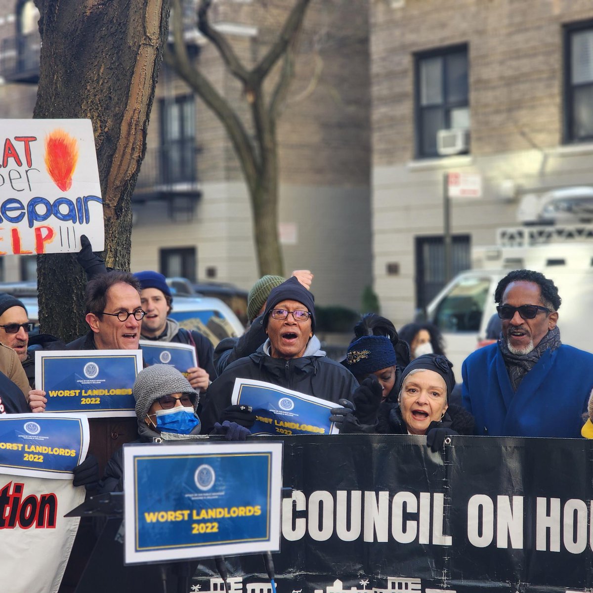 SenatorRJackson's tweet photo. We must continue to find ways to prevent landlords from evading accountability &amp; protect tenants from unsafe conditions. 

Thanks to the @nycpa, the city has a tool with the Worst Landlord Watchlist to identify residential property owners who consistently break housing laws. https://t.co/XamgNNjVw2