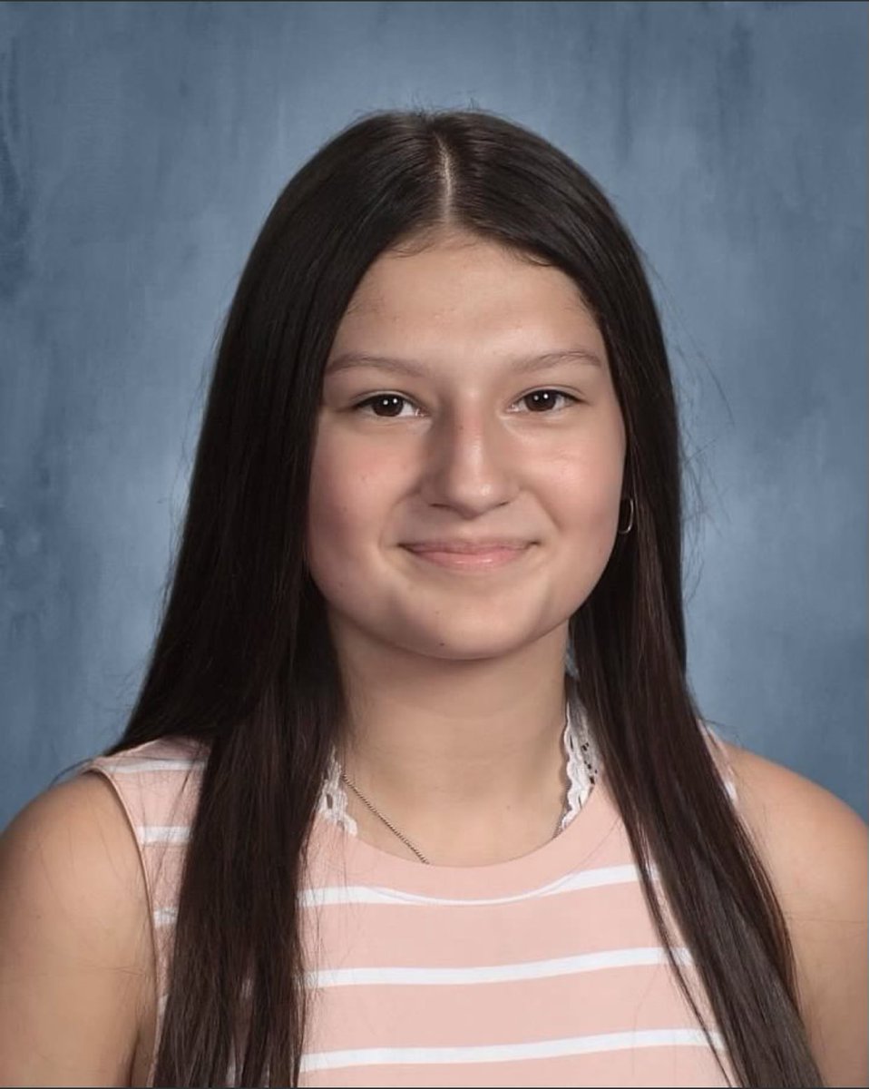 tim53860471's tweet photo. Happy happy birthday 🎂🎊🎁🎈🎉 to my beautiful daughter! 15 is gonna be a blast! So proud of you !@ https://t.co/r13kGfmCoR