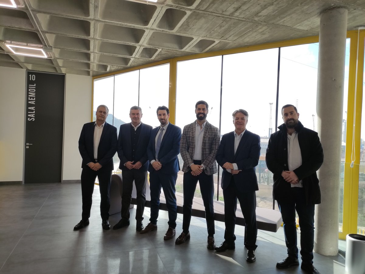 AMIQ_net's tweet photo. Hoy damos la bienvenida a NOVALUZ como Bussines Partner de AMIQ. Hemos formalizado su adhesión en AEMEDSA en el Valle de Escombreras. Novaluz es un gestor energético especializado. Soluciones de energía verde y medida de la necesidad de ajuste de costes https://t.co/qDS2E1fKXR https://t.co/HmoMHzbOMl
