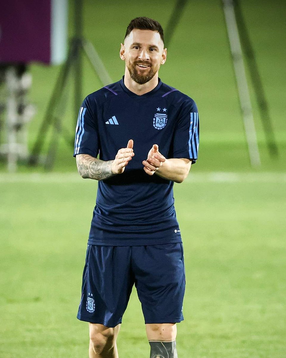 md_ashiq02's tweet photo. Congratulations ❤️ Argentina ❤️
🅲🅾🅽🅶🆁🅰🆃🆄🅻🅰🆃🅸🅾🅽🆂 🅲🅷🅰🅼🅿🅸🅾🅽🆂 🅾🅵 🆃🅷🅴 🆆🅾🆁🅻🅳 ❤️
𝕮𝖔𝖓𝖌𝖗𝖆𝖙𝖚𝖑𝖆𝖙𝖎𝖔𝖓𝖘 ❤️ 𝕸𝖊𝖘𝖘𝖎 ❤️

𝓣𝓱𝓪𝓷𝓴𝓼 #FIFAWorldCupQatar2022 https://t.co/DH8PCxKCMV