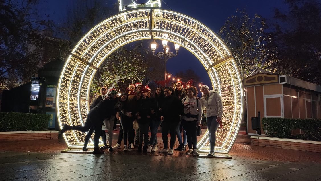 BÁRBARA DE BRAGANZA tweet media