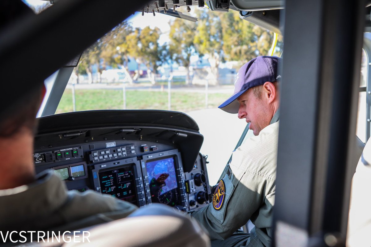 VCStringer's tweet photo. The Air Unit received the first Subaru Bell 412EPX in North America to be used for emergency services

Copter 9 will be used for Search &amp; Rescue and Medivac, as well as fire attack and law enforcement callouts as needed

#VCAirUnit #Bell412 #Bell412EPX #VenturaCounty #VCStringer https://t.co/Y4SBfF7H7d