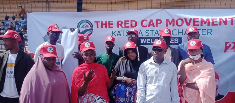 DesmondTobeOris's tweet photo. Our Team in Katsina were on ground today for the Presidential Rally.
#RedCapMovement. https://t.co/oYnsjFrTum