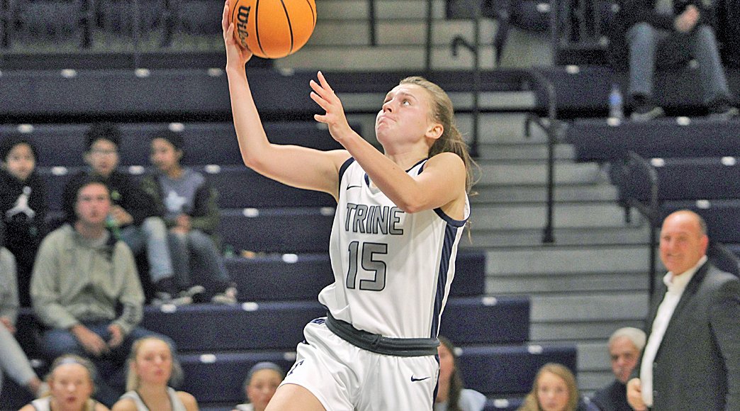 Our Div. III National Players of the Week each engineered upsets of the nation's top-ranked teams: Omari Deveaux of <a href="/vwu_basketball/">Virginia Wesleyan 🏀</a> and Sydney Wagner of <a href="/TrineWBB/">Trine Women's Basketball</a>. usbwa.com/a/448577b8