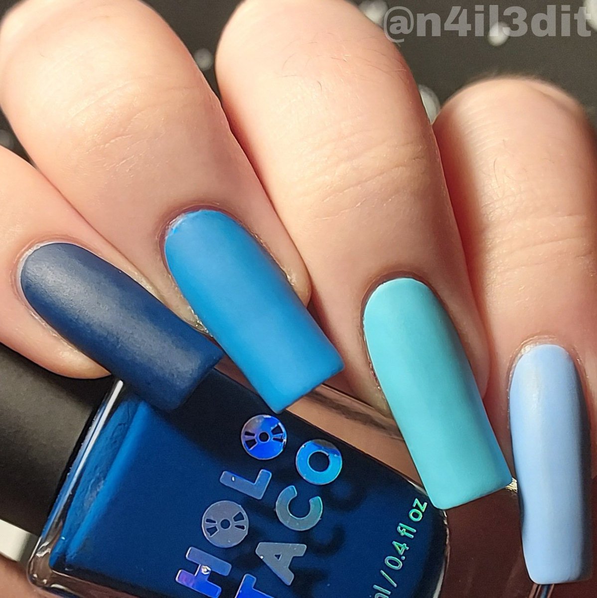 n4il3dit's tweet photo. Holo #amethystkittens I bring you a blue skittle (Hanukkah #1) ๐ฅ๐
๐๐๐๐๐๐
Products from
@holotaco @nailogical
๐๐๐๐๐๐
#holotaco #holotacocombo #mattenails #skittlenails #hanukkah #hanukkahnails #firstnightofhanukkah #nailsoftheday #nailsof2022 #nailsnailsnails https://t.co/8Y30k80Tpm