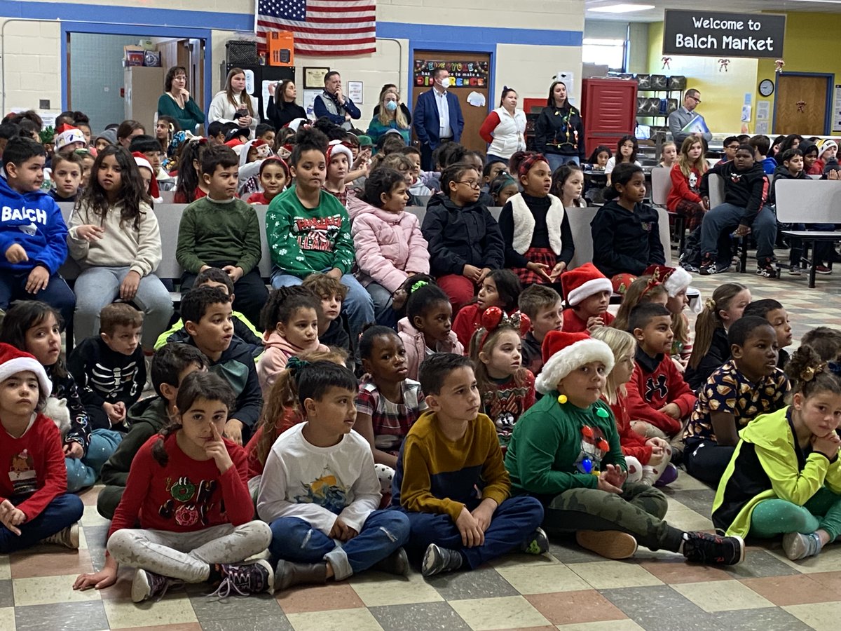 Duffy3C's tweet photo. Great to "see and hear" our students performing holiday songs this festive seasons for their classmates. https://t.co/NXdUKLbpY0